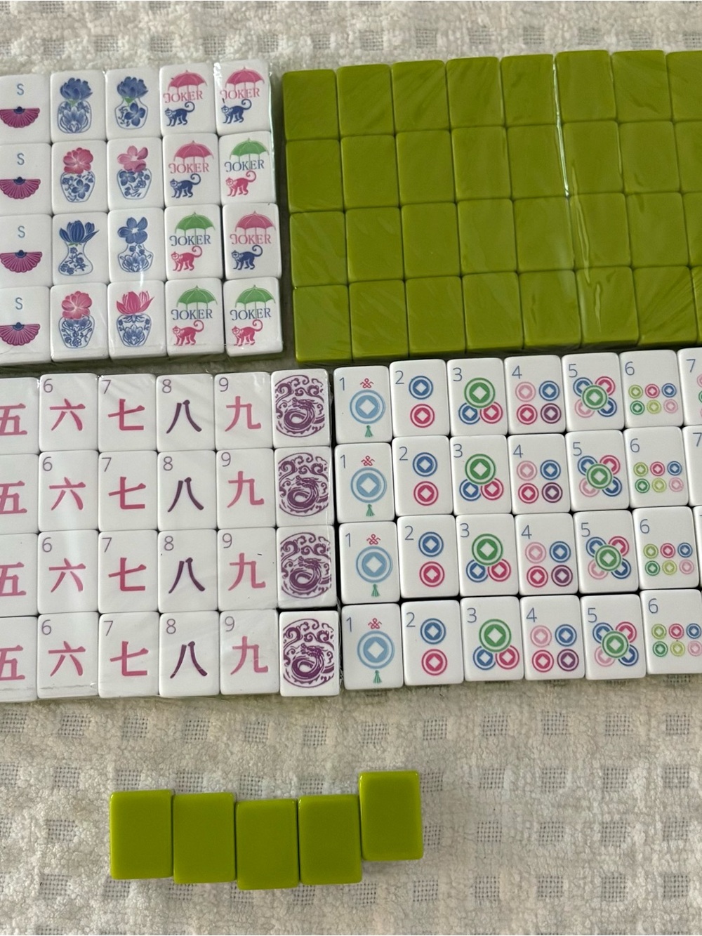 Green Mahjong Tile Set with White Printed Tiles